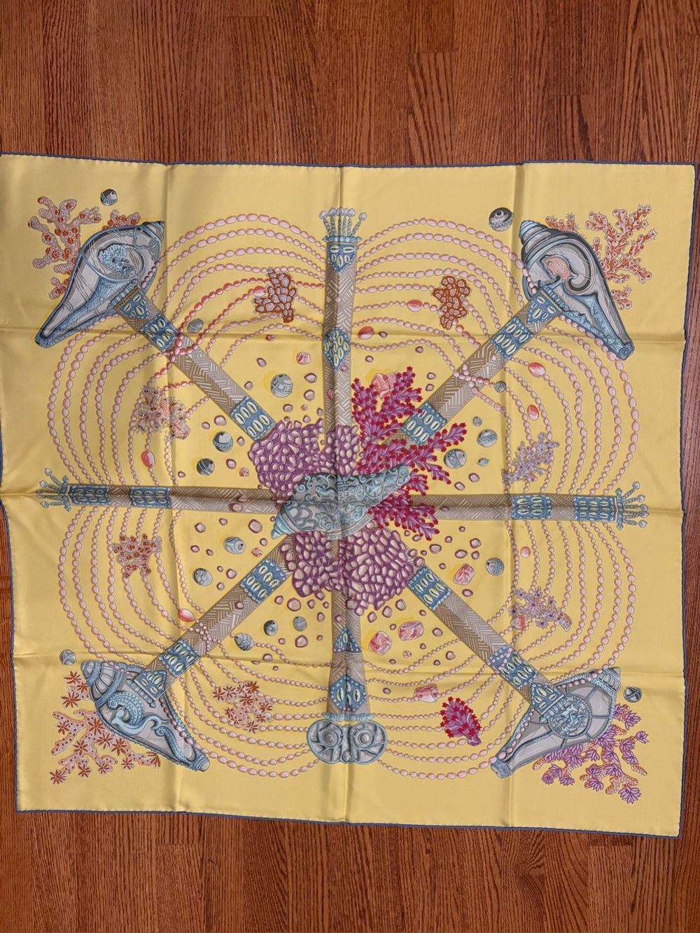Hermes 90 x 90 “Chemins de corail” Silk Scarf NWOT never worn